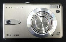 Fujifilm FinePix F30 Silver Compact Digital Camera