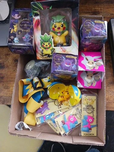 Vintage POKEMON Toy Lot And More. Keychains. Pikachu