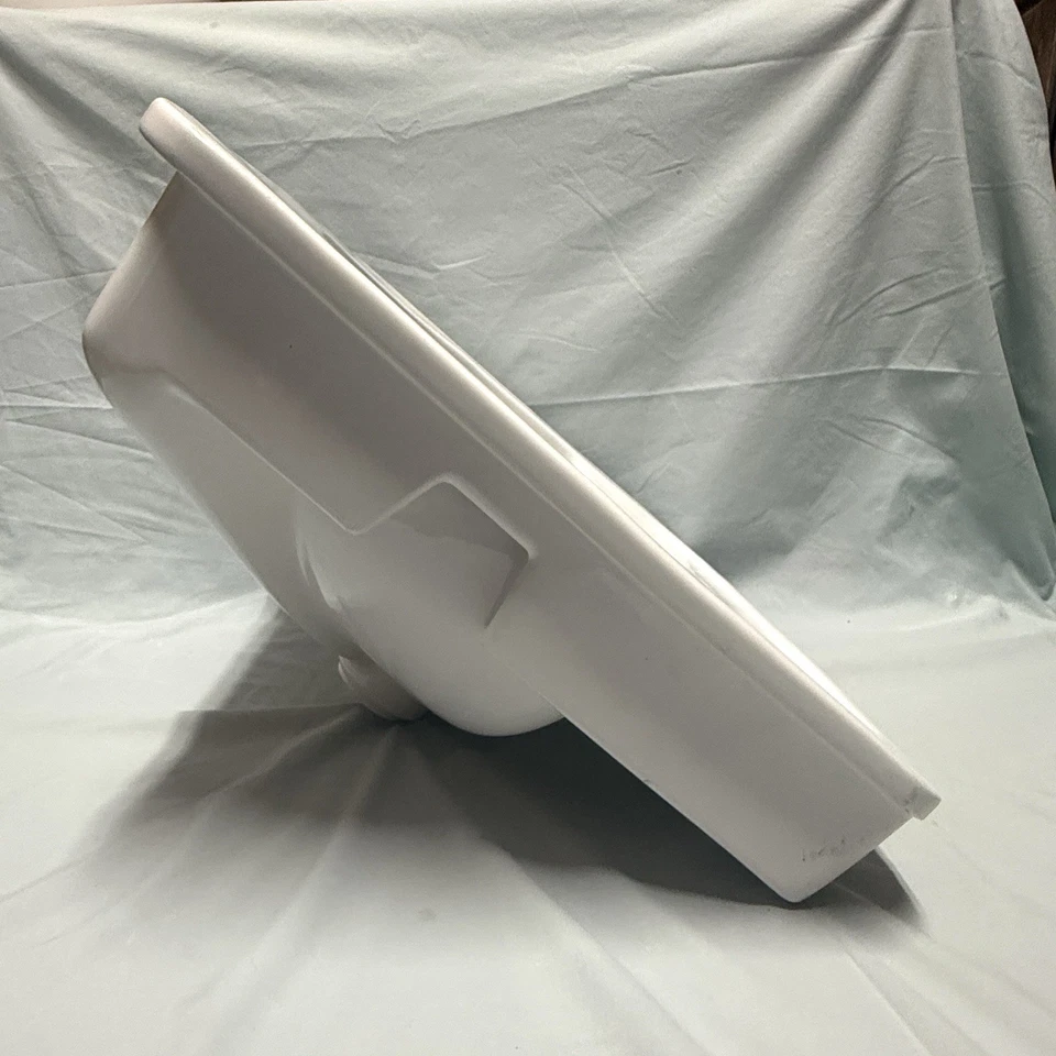 Fregadero de pared de baño de porcelana blanca grúa MCM Art Deco 1964 de colección Foto 4 de 4