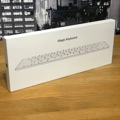 Apple Magic Keyboard USB–C International English White A3203