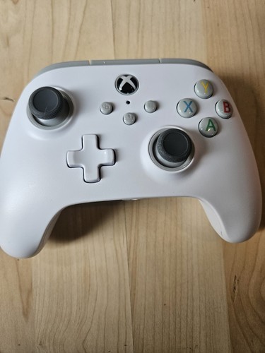 PowerA Wired Controller für Xbox Series X|S - Weiß. Karton beschädigt