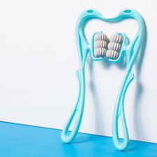 Multifunctional Manual Six-Wheel Neck Massager Massage Relieve Roller Massage To