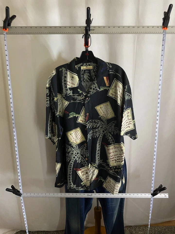 Tommy Bahama Silk Character Artwork Back Panel SHORT SLEEVE BUTTON UP SHIRT L - Image 3 of 4