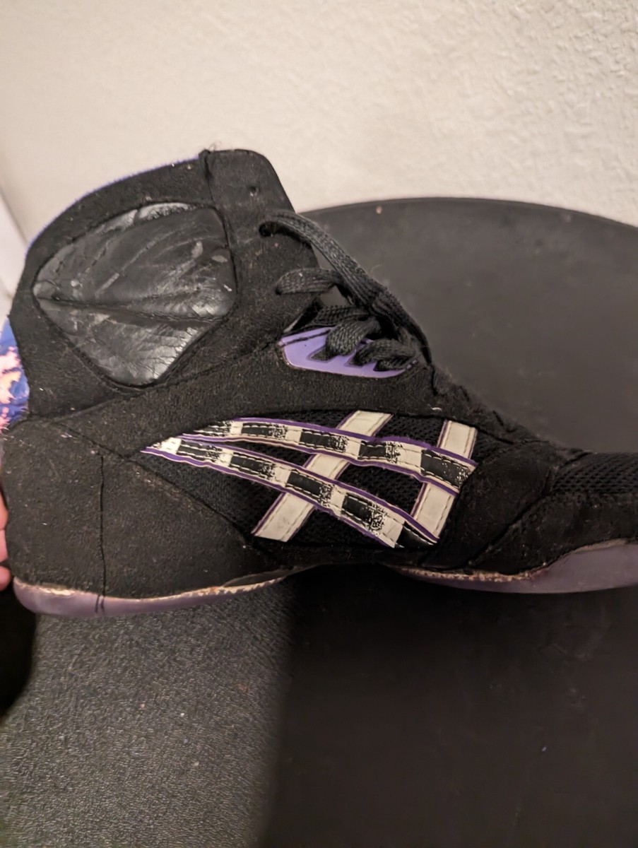 1992 Asics Lyteflex wrestling shoes size purple and black