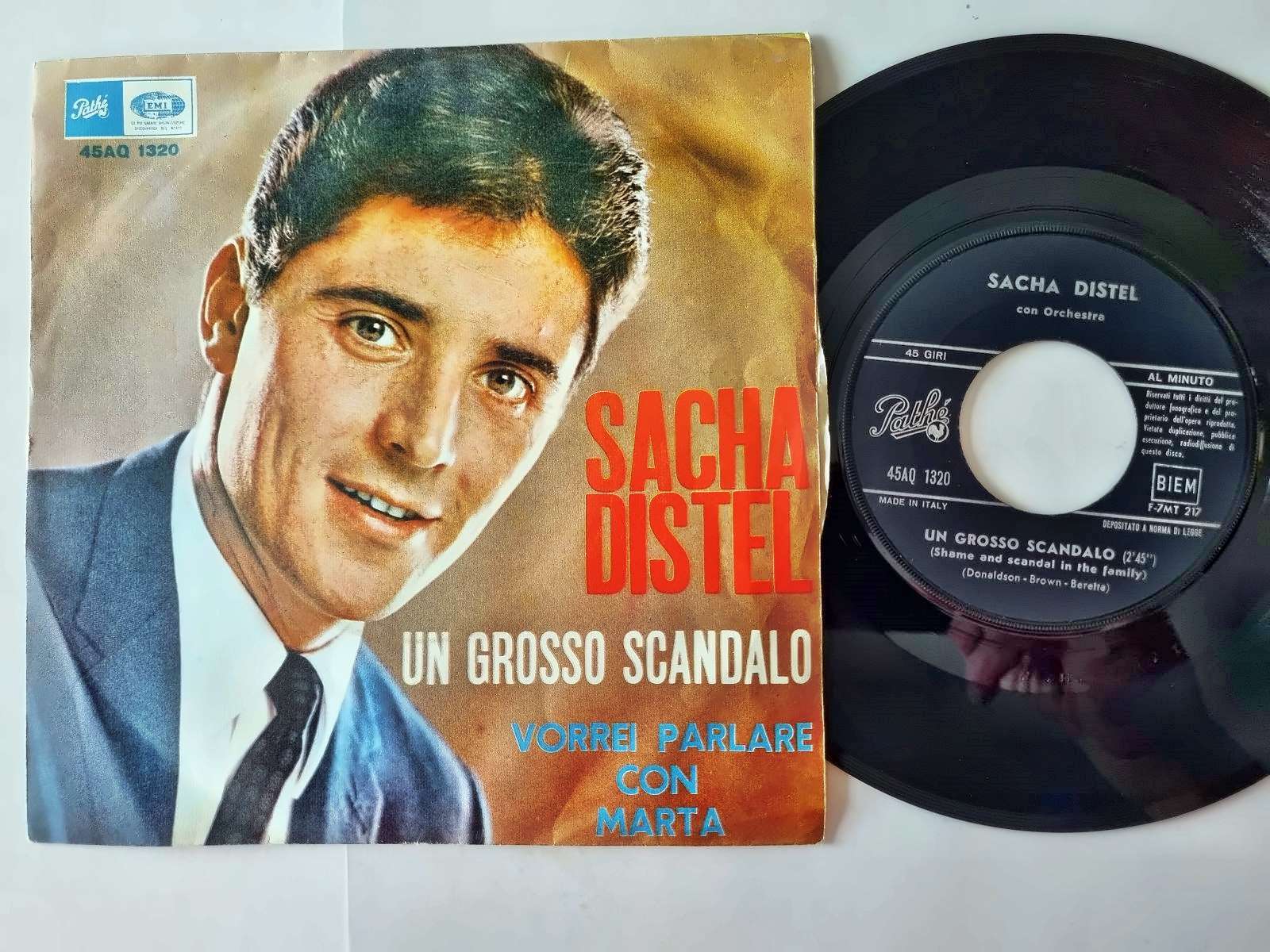 Sacha Distel - Un grosso scandalo 7'' Vinyl Italy SUNG IN ITALIAN