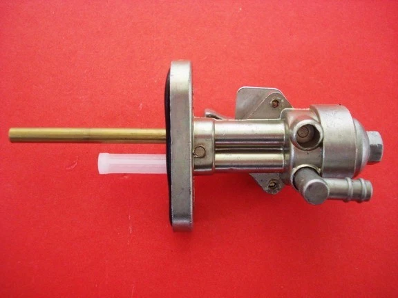 Fuel Pet Cock Tap Suzuki TS100 TS125 TS185 TS250 TS400 - Image 2 of 4