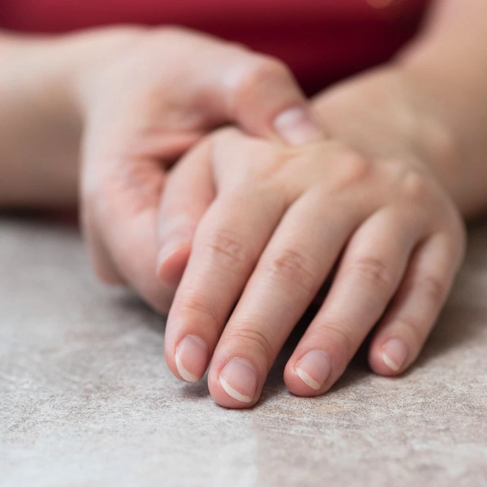 Gel Alivio del Dolor Artritis Hempvana, Formulado para Apuntar y Aliviar el Dolor Rápidamente Foto 4 de 4