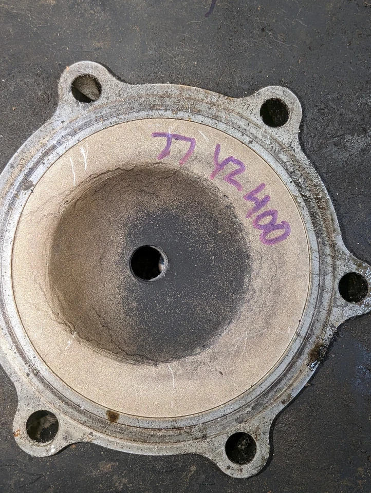 Yamaha YZ400E 1977 culata R Foto 2 de 4