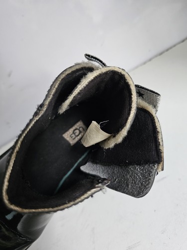 UGG Australia Lynde UK 9 EU 27,5 LACKLEDER KINDER MÄDCHEN SCHWARZ SCHLEIFE STIEFELETTEN - Bild 11 von 17