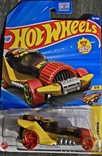 🔥Hot Wheels 2025 Hot Wheengs Food Hot Wings Hot Sauce Yellow Zhao Brand New 🔥