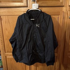 Nike Air Women's Black Reflective Dri-FIT Wind Jacket size Small