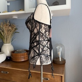 Agent Provocateur Alyss Corset Basque Black Leavers Lace & PVC Size 5 $795