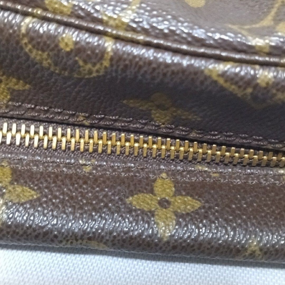 Louis Vuitton Monogram Trousse Toilette 28 Clutch Hand Bag M47522 from Japan thumbnail 7
