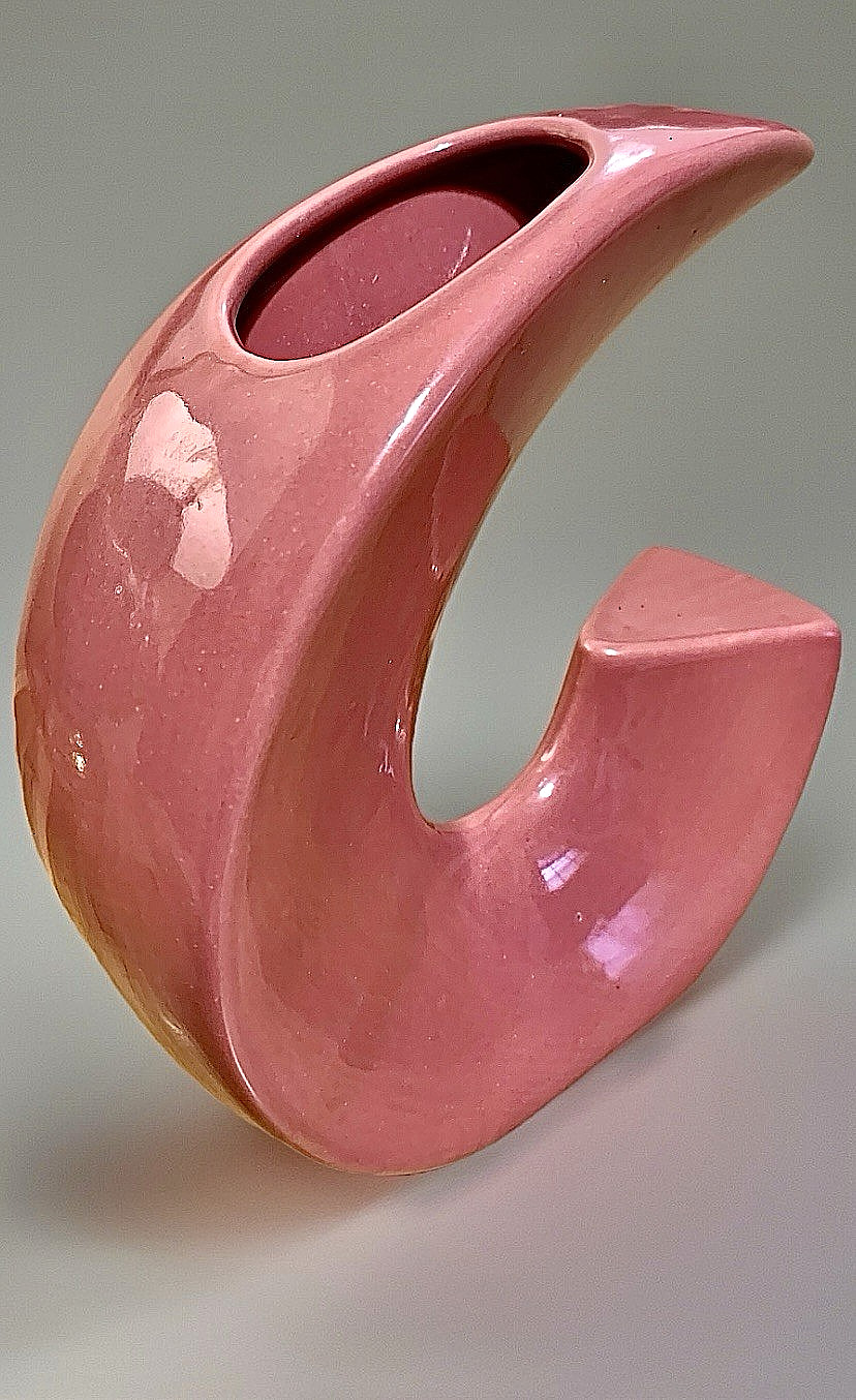 Pink crescent moon shaped postmodern ceramic ikebana vase