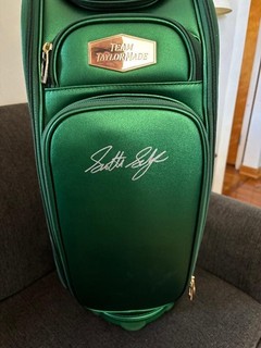 Scottie Scheffler Signed 2024 Masters Golf Bag Beckett BAS Certified Gem Mint 10