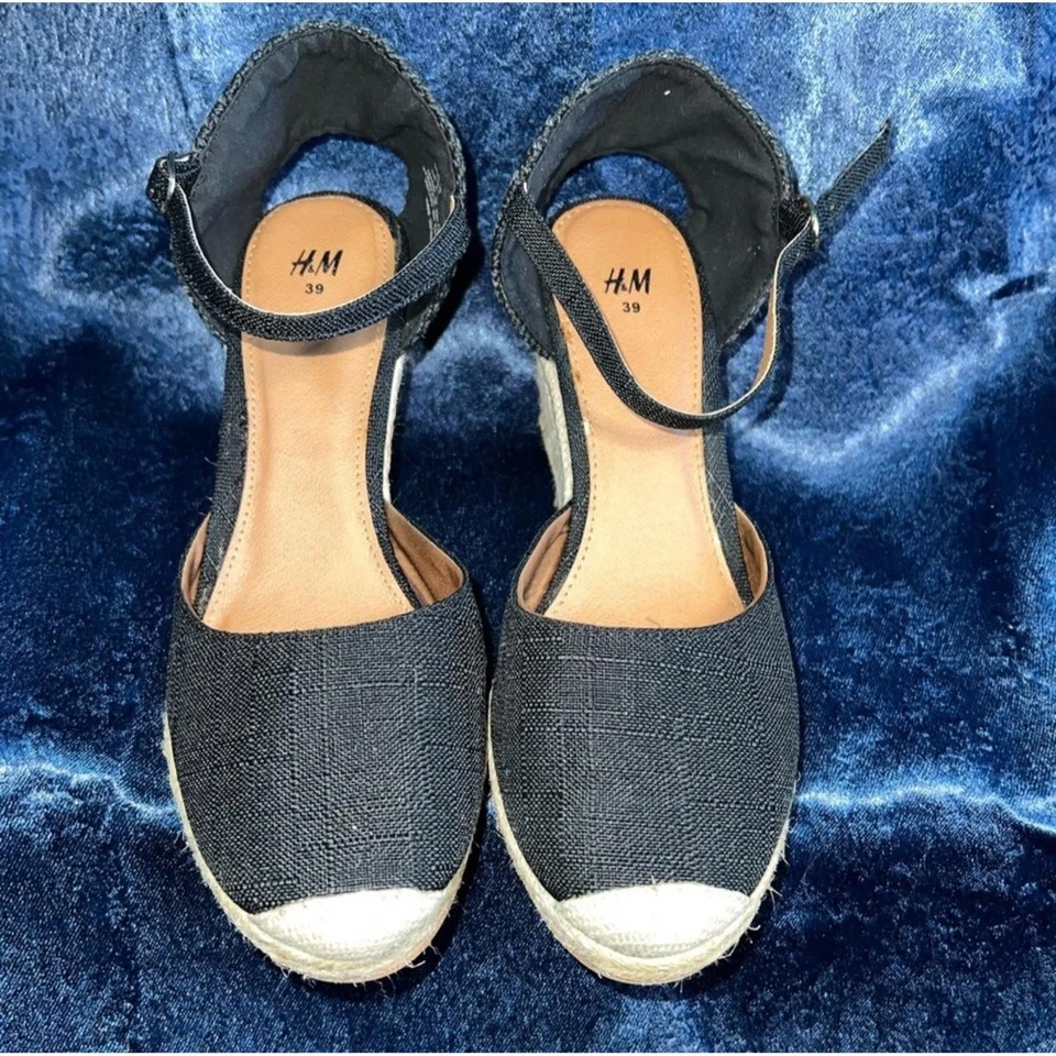 Alpargata de cuña para mujer H&M talla 9/39 negra cómoda correa para el tobillo Foto 4 de 4
