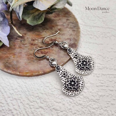 Tribal Struktur Charms Ohrringe, Boho, Tribal Minimalistische Ohrhänger