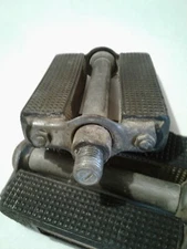   VINTAGE SCHWINN CROSS BLOCK  TANDEM BIKE PEDALS REFLECTORS  GERMANY  2=68
