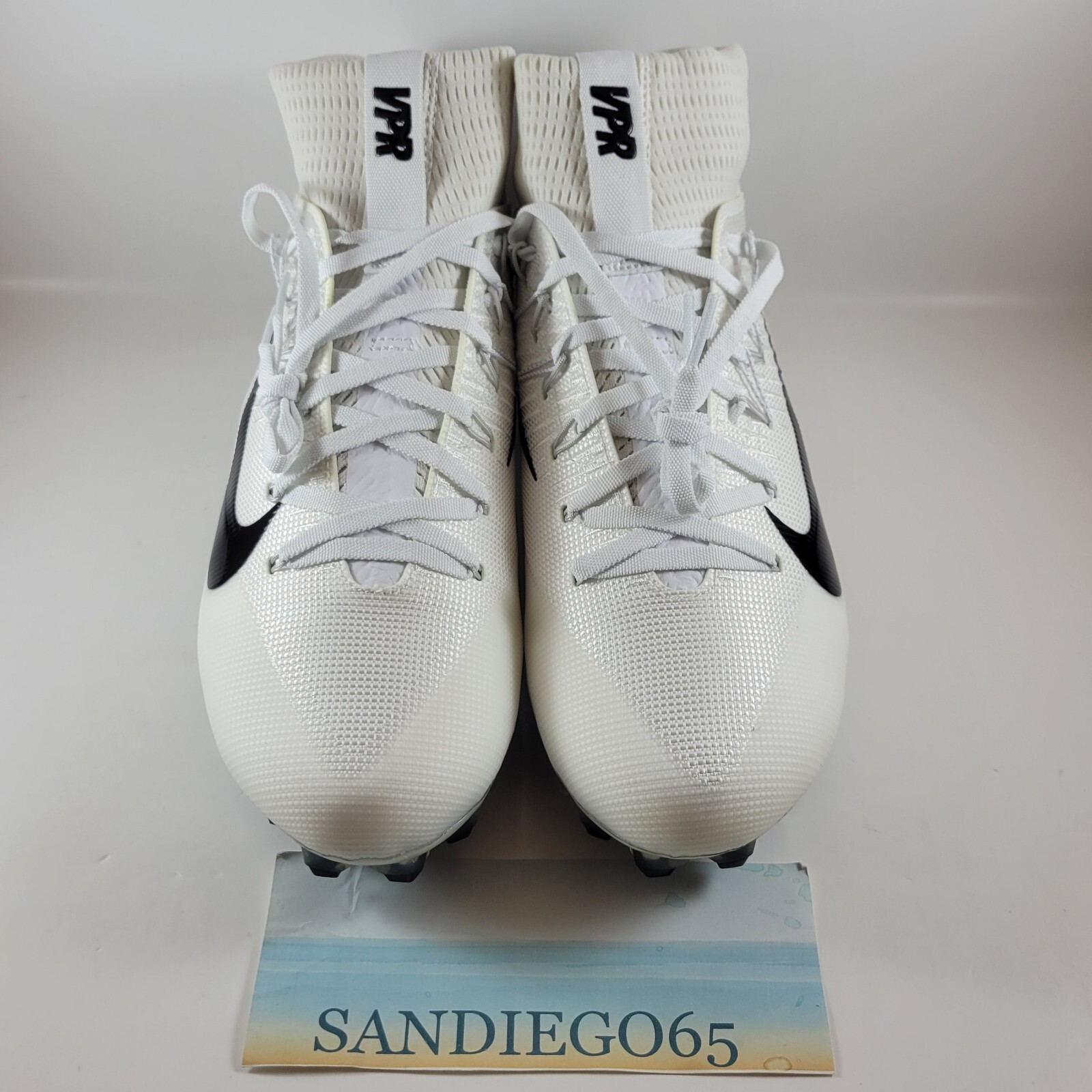 nike football cleats 9.5
