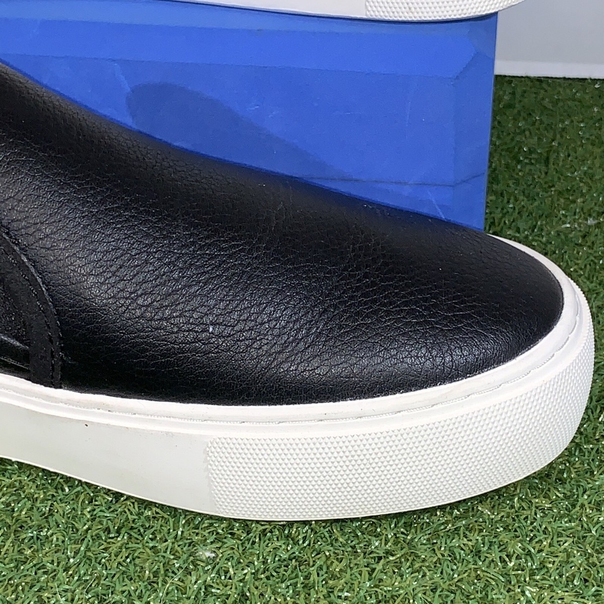 UGG Jass Black Leather Slip-On Sneakers 8.5 Womens Casual 