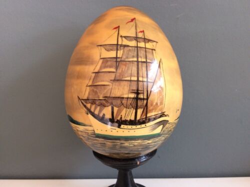 Vintage Large Russian Wooden Hand Painted Lacquered Egg - Sailing Ship - Signed - Picture 8 of 10