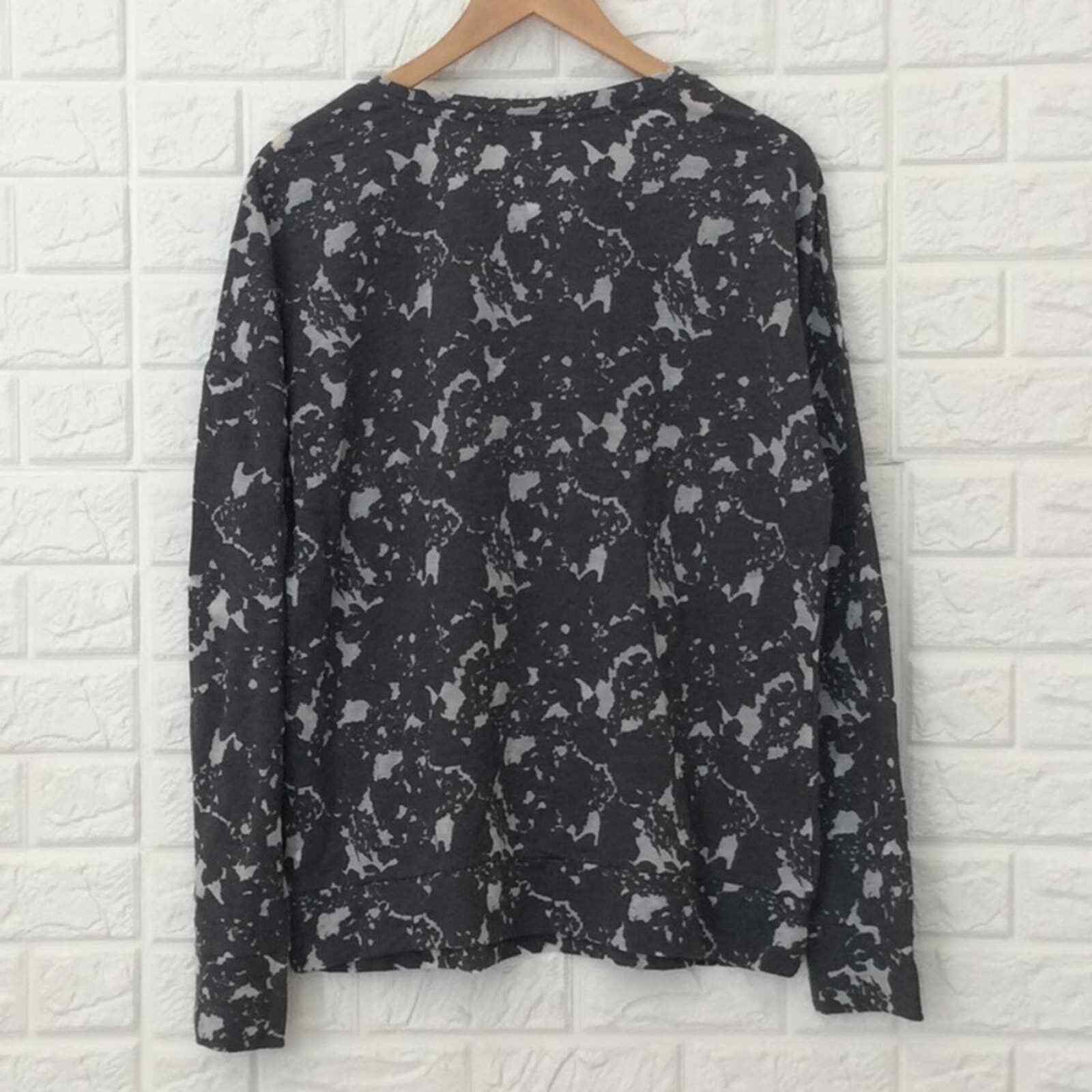 Fabletics long sleeve burnout tee - image 5