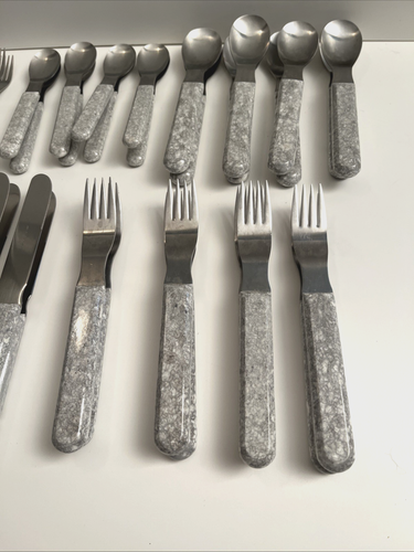 RARE TREND Pacific Svc for 8 Flatware Faux Granite Handles Memphis Bauhaus EUC! - Picture 8 of 16