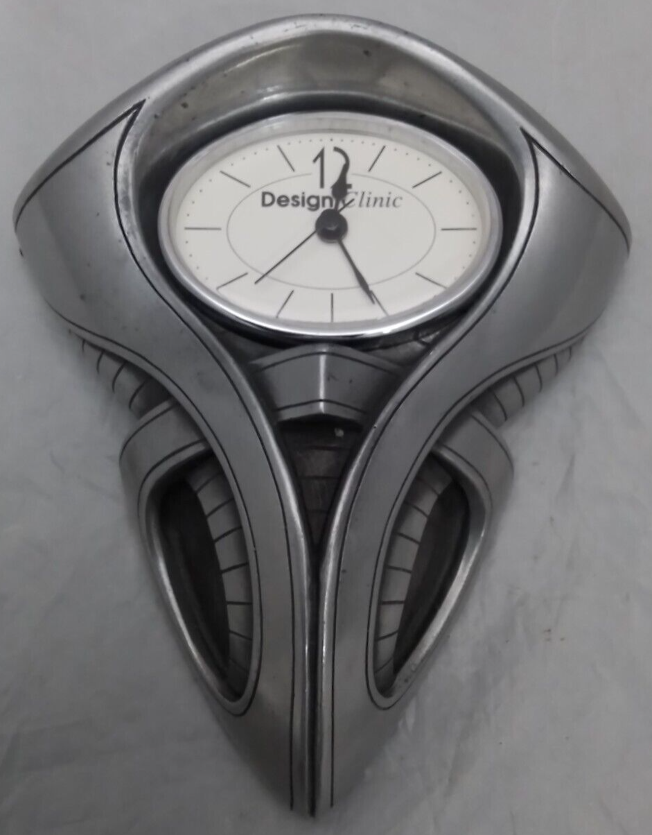 Seamus Moran Design Clinic Hausin Quartz Wall Clock Working Condition