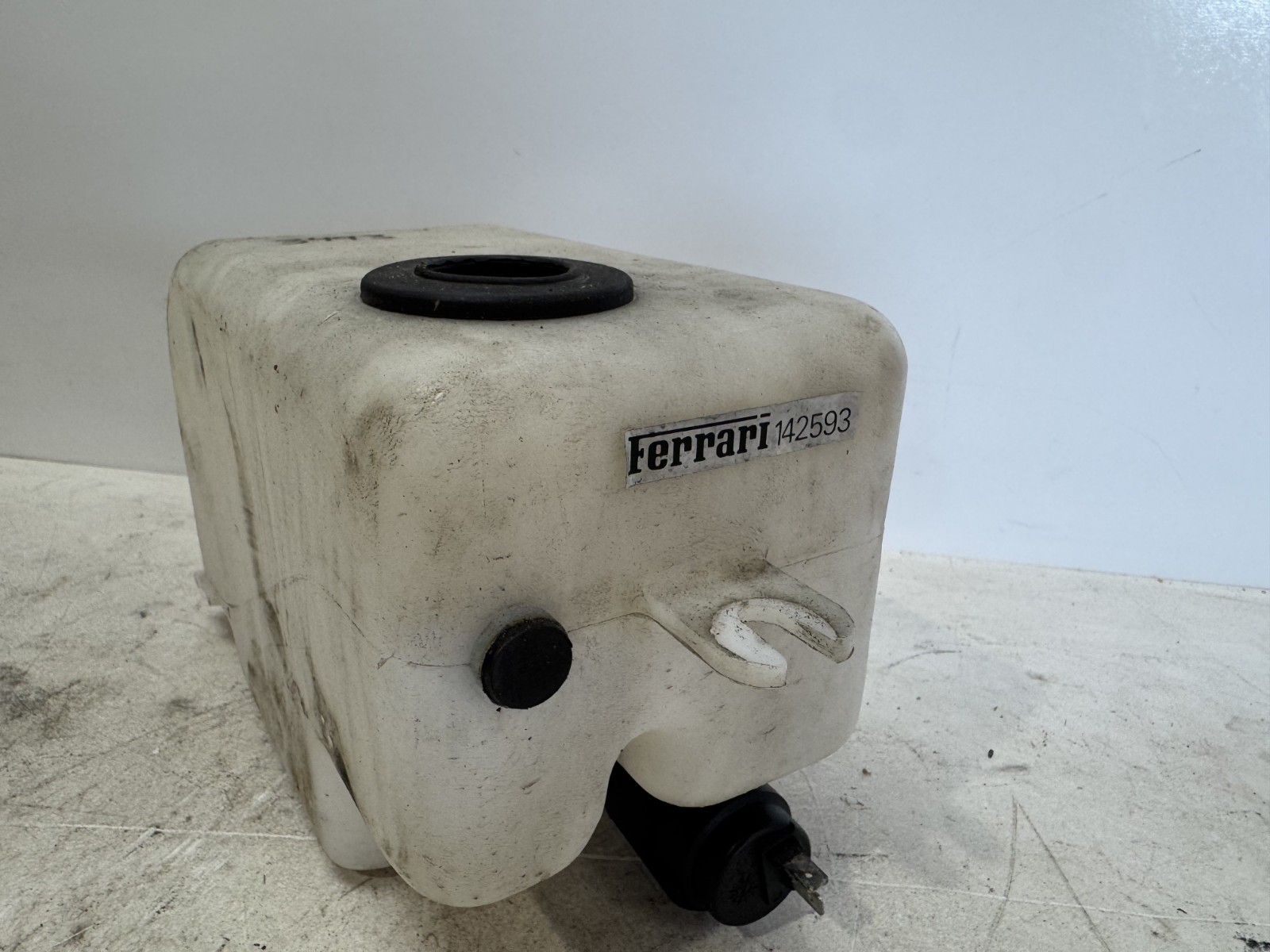 1999 FERRARI F355 CONVERTIBLE OEM U.S. LHD WASHER FLUID TANK