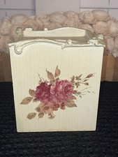 Vintage Croscill 5.5 X 5.8 Serenity Floral Tissue Cover Rare