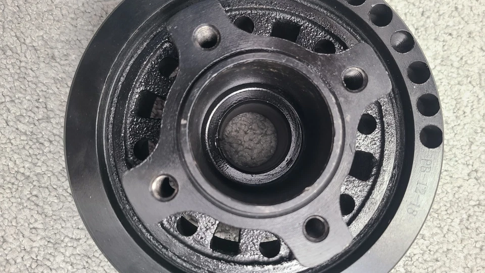 BALANCEADOR ARMÓNICO MOTOR POWER BOND PB1070ST 4 PERNOS Foto 4 de 4