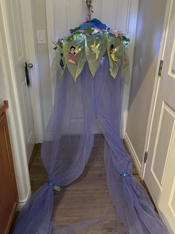 RARO Hadas Disney Cama Iluminada Toldo Campanilla Usado Excelente Estado Foto 3 de 4