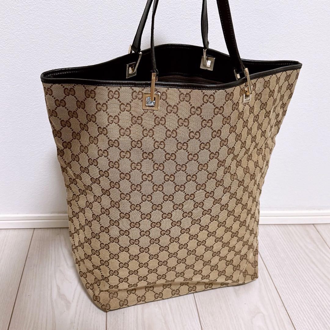 Authentic GUCCI tote bag imported from Japan