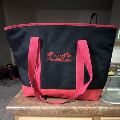 Trader Joe's Black and Red Reusable Shopping Bag with Zipper and Insulation RARE