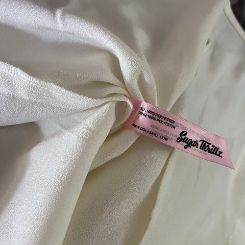 Nuevo con etiquetas Mini Vestido Sugar Thrillz Blanco 3D Floral Malla Manga Abullonada Talla XL Cottagecore - Imagen 9 de 10