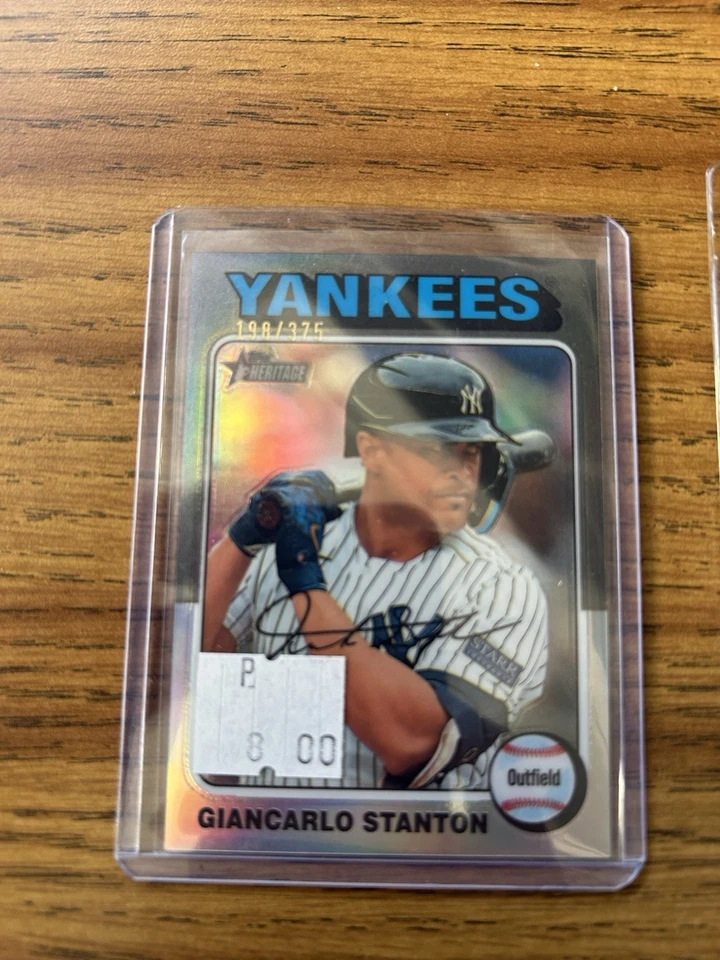 Tarjetas numeradas Topps Heritage Yankee and Mets. Rizzo Lindor Stanton Foto 2 de 4