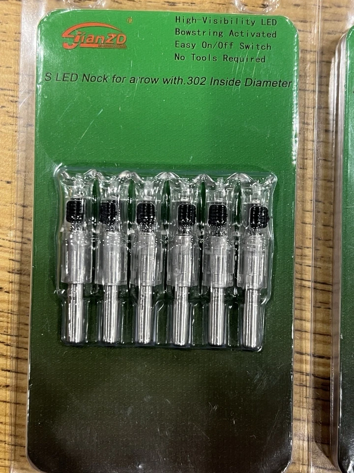 12pc Black/6pcs Red- Lighted Nocks for Crossbow with .302 ID 3 packs of 6 - Image 3 of 4