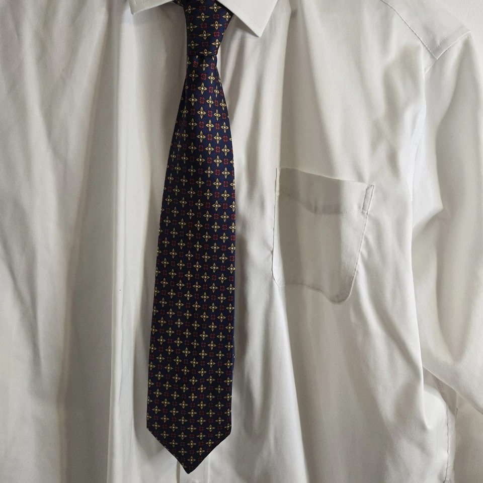 Hilditch & Key London темно-синий цветочный 100% шелковый галстук - Изображение 2 из 4