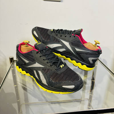 Reebok Women's Zigtech Running Shoes Gray Pink Yellow #039501 911 Size 8.5