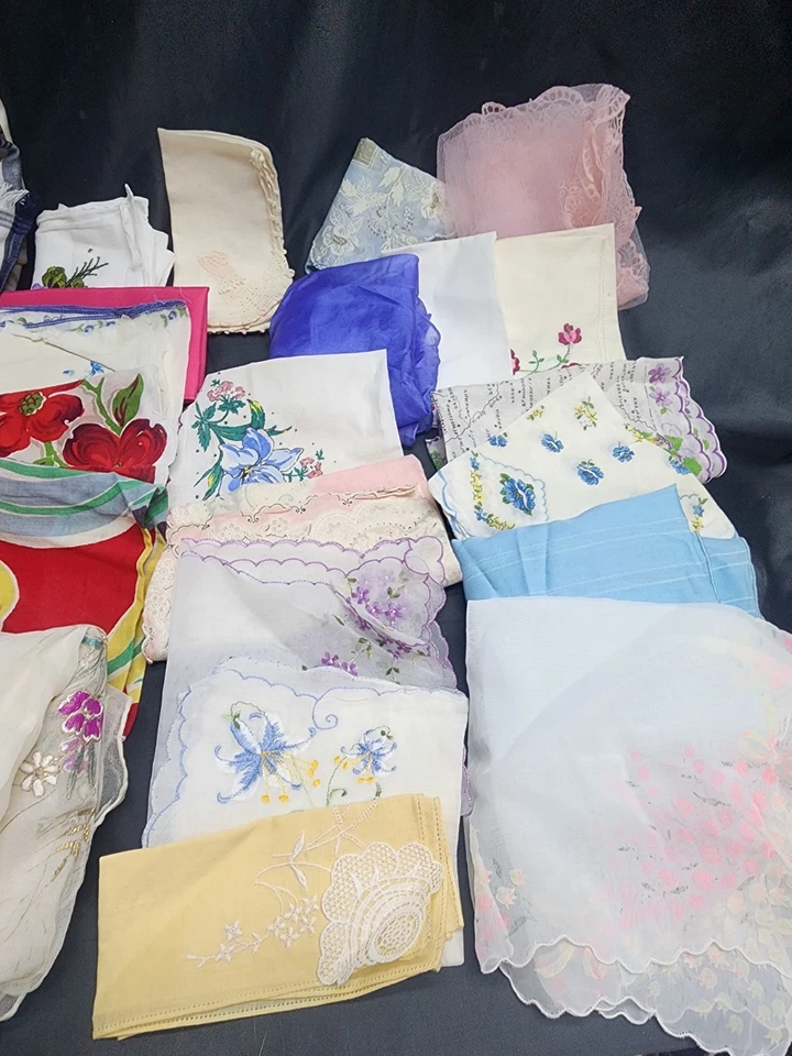 Lote De 22 Pañuelos Y 3 Pañuelos De Colección Foto 3 de 4
