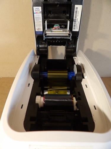 Magicard 600 Thermal ID Color Card Printer LAN USB - 4475 CARDS - SMALL LINE - Bild 4 von 8