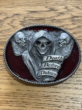 Death before Dishonor Totenkopf Gürtelschnalle Tanside groß rot 2011 Drachen Designs