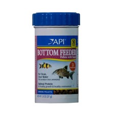 API BOTTOM FEEDER PELLETS WITH SQUID Fish Food 1.3-Ounce Container