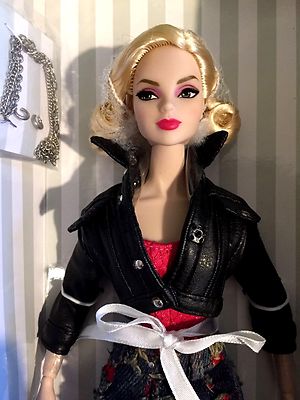 FASHION ROYALTY DYNAMITE GIRLS PLASTIC INV. '' JETT DOWNTOWN DARLING '' PUPPE 