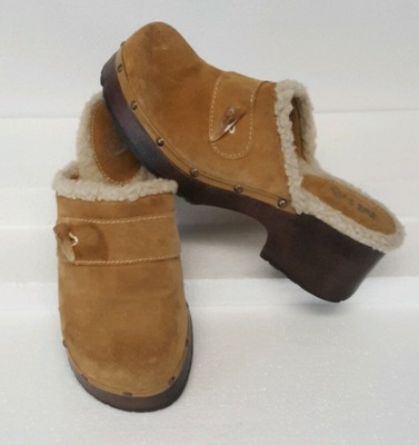 winter clogs
