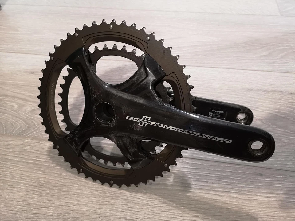 Manivela de carbono Campagnolo Chorus 53-39T usada, 172,5 mm Foto 2 de 4