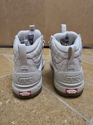 Vans Ultrarange EXO Hi MTE-2 Mens Size 8 White Waterproof Hiking Boots Shoes‎ Vans UltraRange EXO Gore-Tex MTE-2 Boot Review | Field Mag main image 2