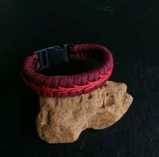 Handmade "Center Stitched Fishtail" Paracord Bracelet for a 7" Wrist 