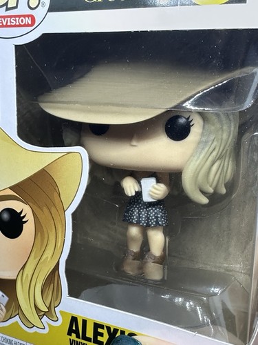 Schitt’s Creek Funko 6 Pack Bundle 973,974,975,975 CHASE, 976 & 1071 Exclusive - Picture 16 of 20