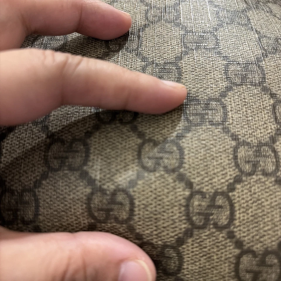 Auténtico mensajero plano GG Supreme usado Foto 3 de 4